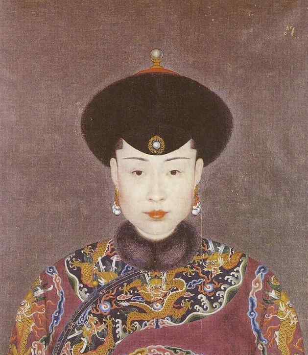嘉庆皇帝在位多少年 在位60年的乾隆皇帝死后，嘉庆皇帝是如何对待乾隆的50多个妃子的？