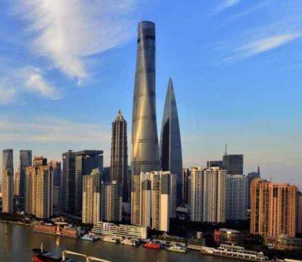 迪拜塔在哪里 世界第一高楼在迪拜，中国的第一高楼在哪里，为祖国感到骄傲