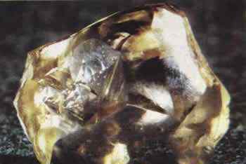 世界最大钻石 世界最大钻石多少克拉？中国最大的钻石原石图
