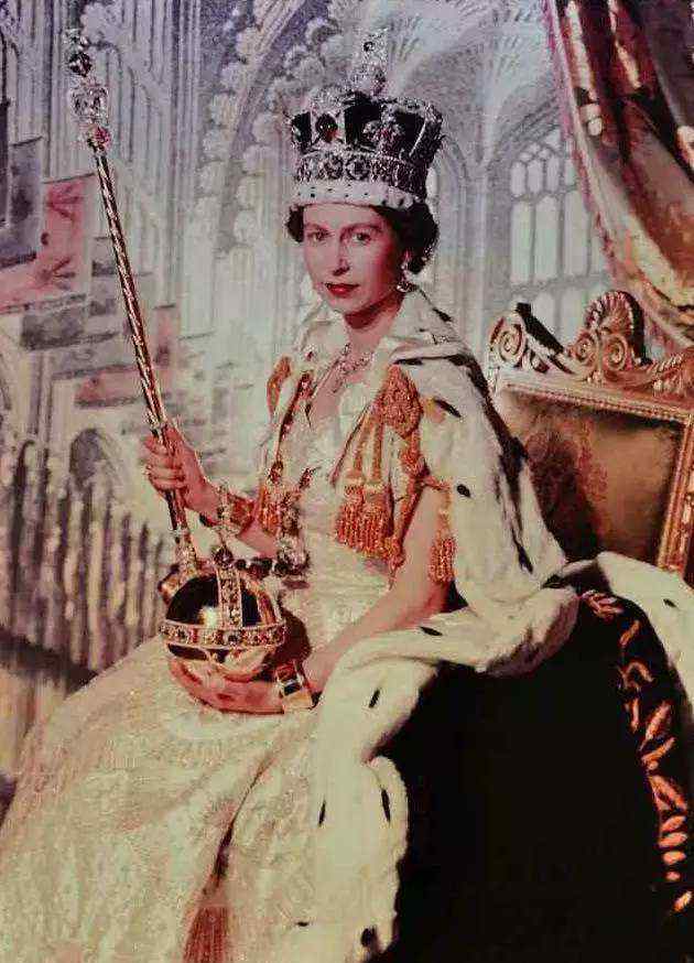 女王的权杖 英国女王权杖上的非洲之星钻石多少钱？英王权杖现在在哪里？
