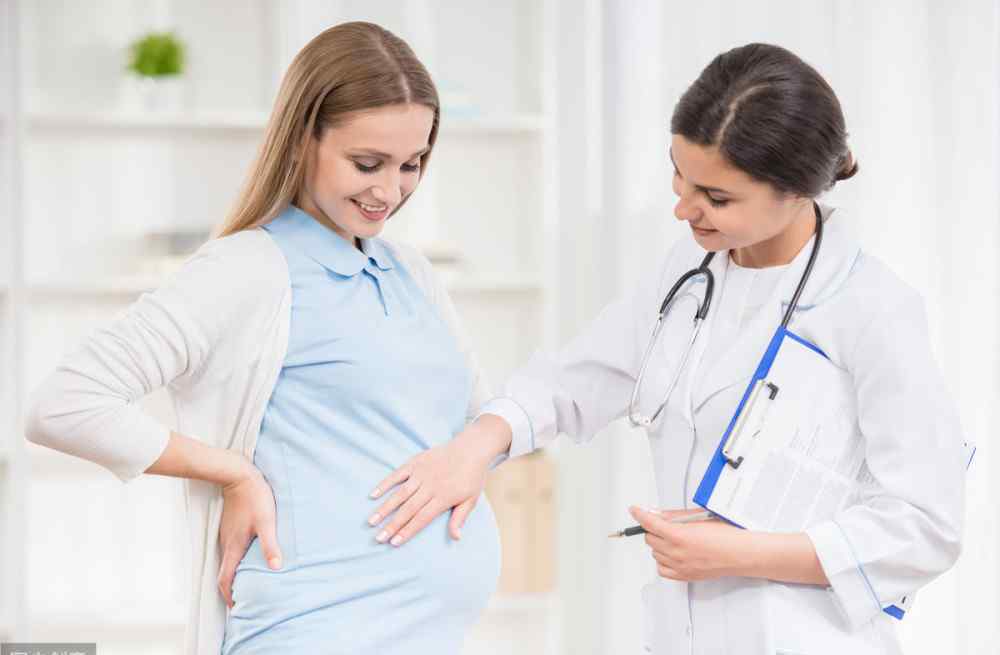 怎样减轻妊娠纹 妊娠纹是怎么出现的？有什么预防和减轻的方法？
