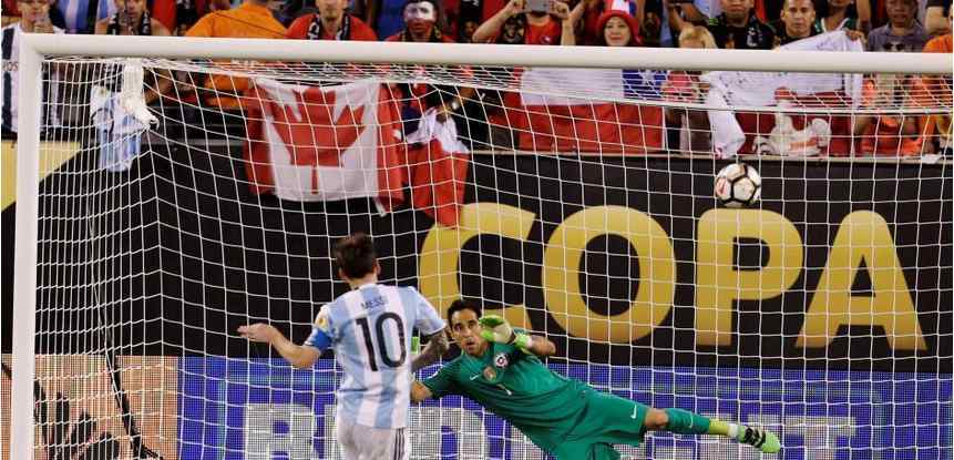 2016美洲杯 梅西退出国家队 梅西2016美洲杯比赛瞬间回顾