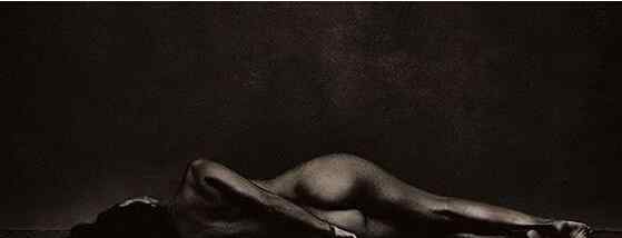 罗伯特卡戴珊 考特尼-卡戴珊全裸艺术写真 揭考特尼个人资料与经历