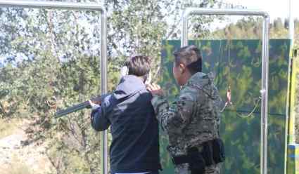 打飞碟 山东首家实弹射击体验场馆！跑马岭国际射击狩猎中心年底开门纳客