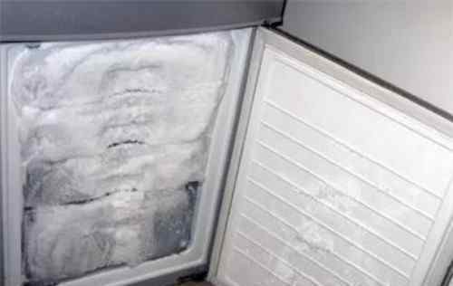 冰箱排水孔在哪里 冰箱冷冻室排水口在哪