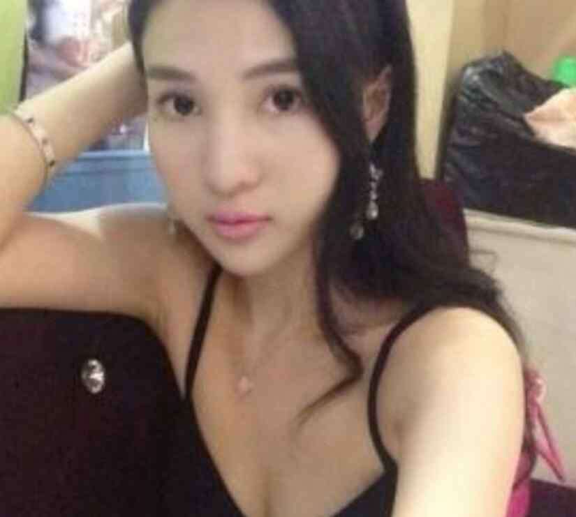 郭美美是谁啊 郭美美被谁开的苞 郭美美以炫富浪得虚名