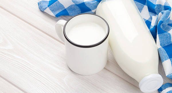 牛奶和酸奶什么时候喝减肥