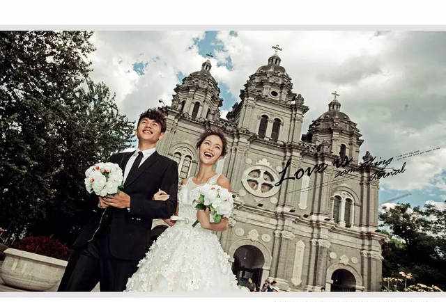 在北京王府井教堂拍婚纱照的优点，最后一点绝对让所有人心动