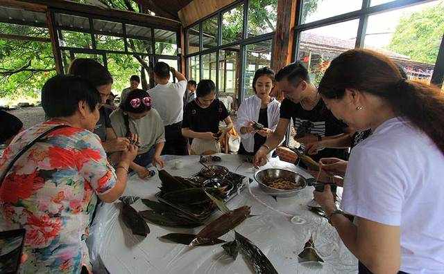 德安古堡：镶嵌在繁华都市上的一颗耀眼明珠