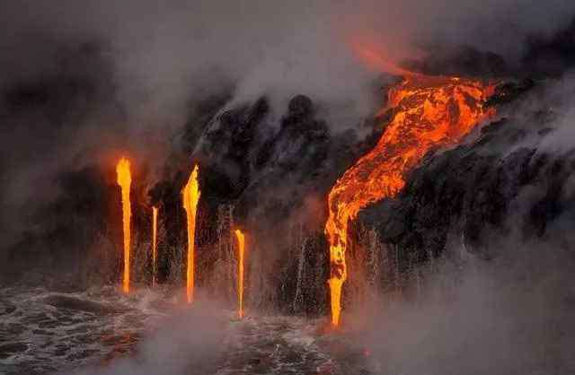 环太平洋火山地震带 最近环太平洋地震带到处爆发地震，更多地震可能还在路上