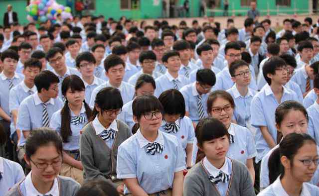 中国最美校服 中国最美校服top5，又是别人家的学校，第2名是王俊凯母校