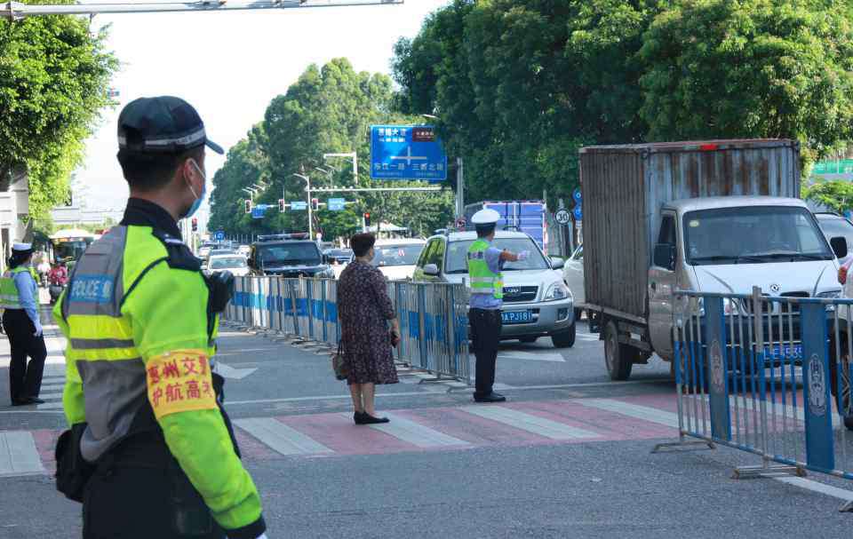 惠州三中 惠州3.4万学子今日赴考，2000余警力“保驾护航”