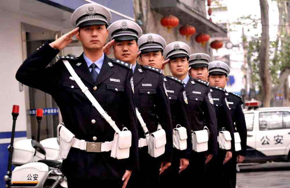 符合人民警察录用条件 正式人民警察招录：有三类人有特殊优待，可以优先录用