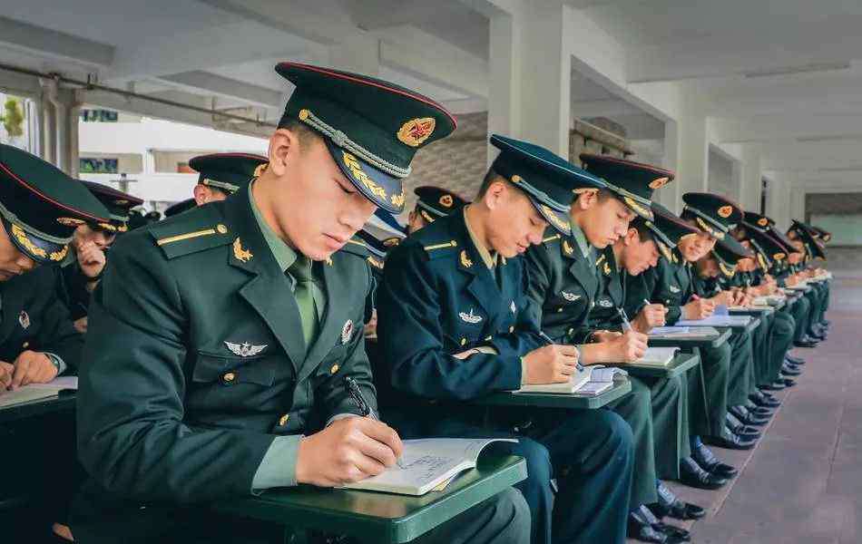 中国人民公安大学录取分数线 这4所“警校”不仅录取分低，而且毕业就有“铁饭碗”，实力很强