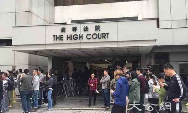 曾荫权对抗中央 “行为失当”被判20个月，港人唏嘘目送曾荫权收监