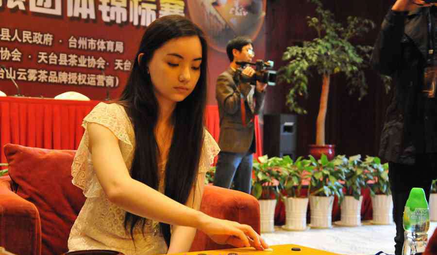 棋坛小龙女 棋坛小龙女陈小匀资料 陈小匀私下生活照曝光