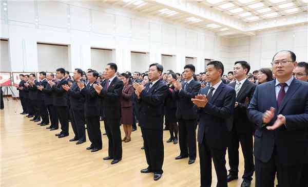 70周年图片 “庆祝中华人民共和国成立70周年图片展”在朝鲜举行