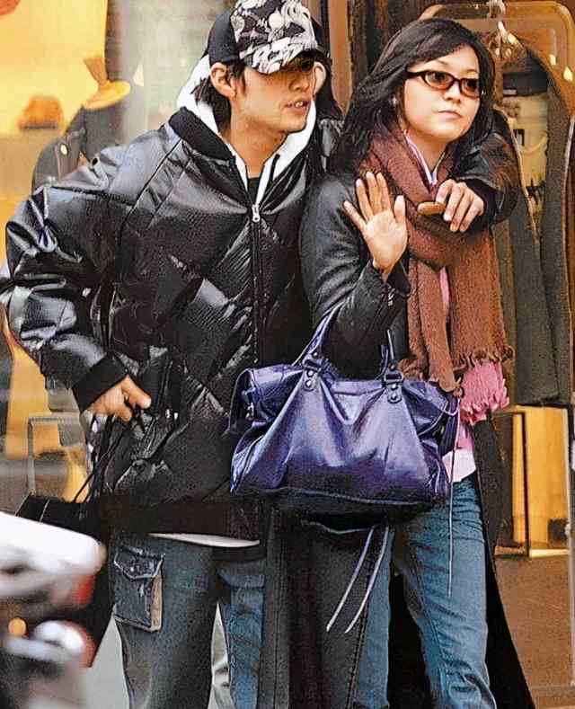 邱嘉雄 和天王恋爱嫁百亿富豪，妈妈做31年“小三”，她却让人舍不得骂文章配图