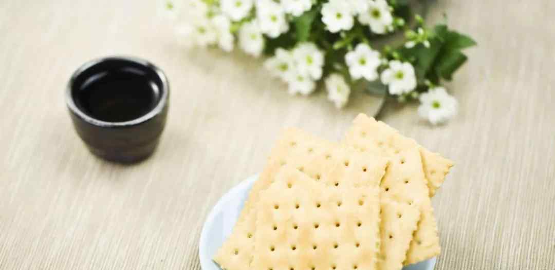 一天吃多少饼干不会胖 原来这些“健康”零食，才是让你长胖的罪魁祸首！