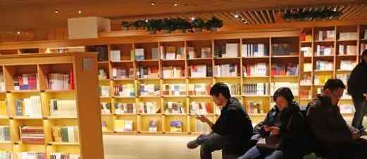 安腾忠雄 光的空间新华书店亮相上海爱琴海 安藤忠雄亲自操刀