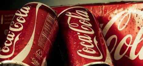 可口可乐公司收入锐减28％ 为什么会这样