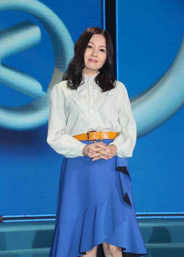 母夜叉与花魁女 金马影后李丽珍，17岁曾红遍全港，今54岁体态发福但气质真好