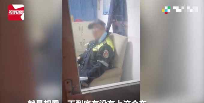 孩子走失家长着急找寻！求公交站工作人员调监控遭拒：麻烦你们滚