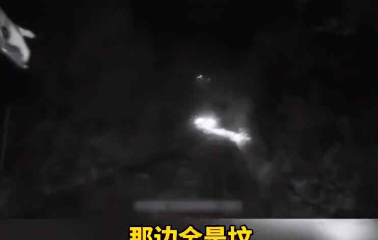 “两边全是坟！”男子深夜被导航带到坟地 车爆胎后更吓人