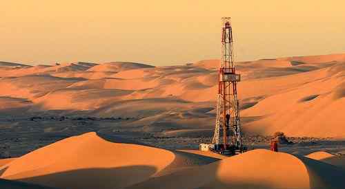阿联酋宣布新发现石油 阿联酋石油储量多少吨