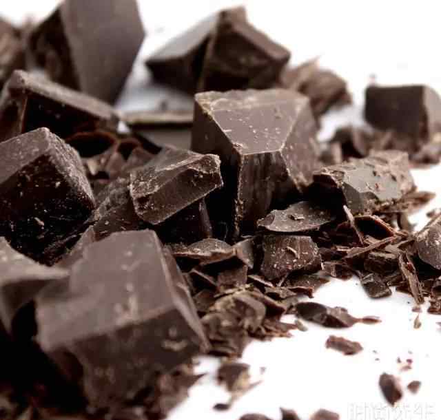 进口黑巧克力 纯正的黑巧克力是怎样做到入口即化的