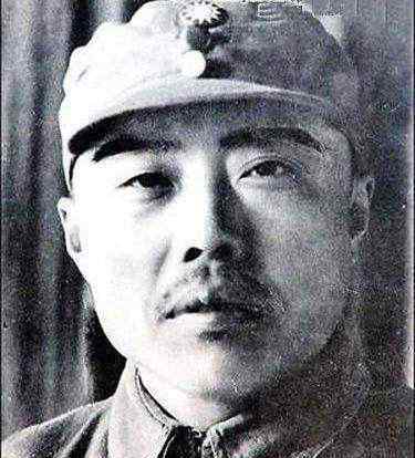 刘厚总 他是杀害新四军政委的凶手，叛变后却被关押七年，后死于乱军之中！