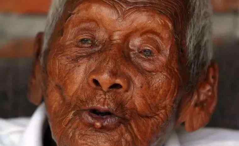 巴高索：世界最长寿老人146岁比光绪还大