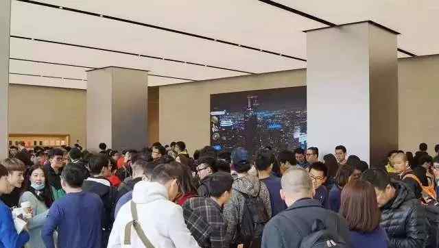 南京苹果 南京首家Apple Store 2.0设计风格苹果店开业