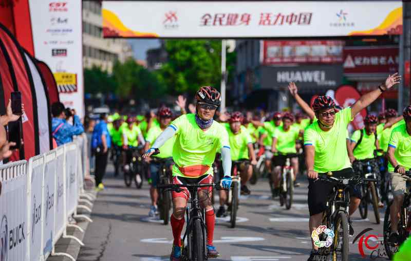 环中国国际公路自行车赛 第十届环中国国际公路自行车赛第一阶段在宁远收官