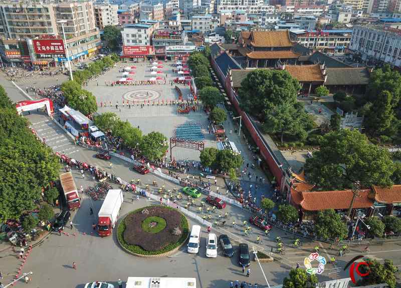 环中国国际公路自行车赛 第十届环中国国际公路自行车赛第一阶段在宁远收官