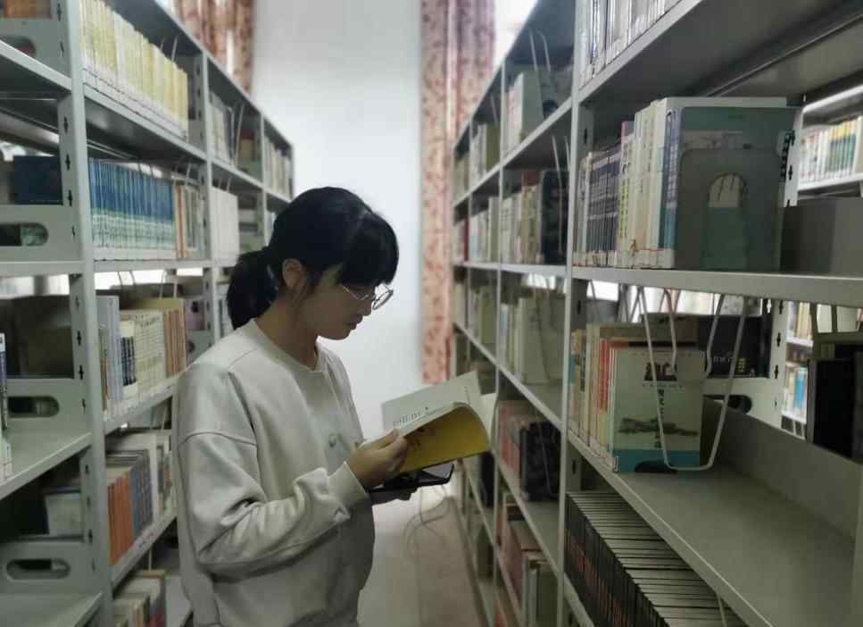 长沙理工大学图书馆 长沙理工大学图书馆：“软”“硬”兼施满足读者需求