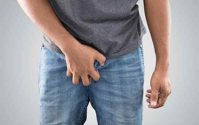 男性阴囊瘙痒怎么治疗 阴囊瘙痒是怎么回事？帮你分析了6个原因，要想办法避开