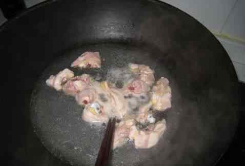 鹿茸应该怎么吃 人参鹿茸鸡汤的家常做法 人参鹿茸鸡汤做法和材料
