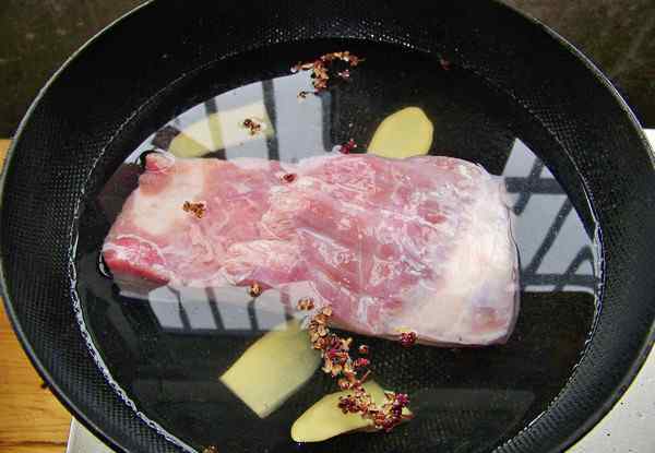 回锅肉家常做法 香干回锅肉的简单做法 香干回锅肉食谱简单做法