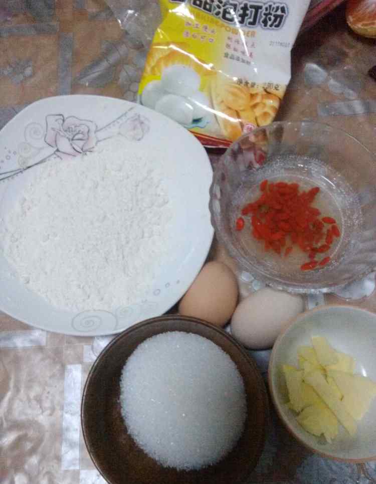 鸡蛋糕的做法大全 电饭锅海绵蛋糕怎么做 电饭锅海绵蛋糕做法和材料