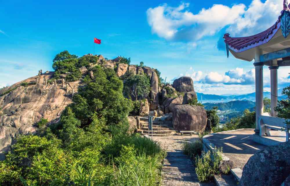 青芝山 福建被忽略的一座山，是全省六大名山之一，有400多年开发历史