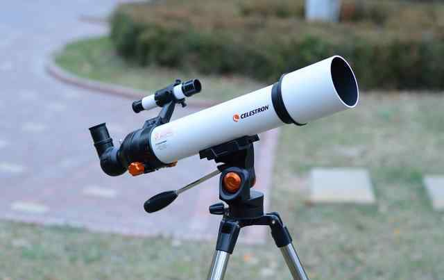 星特朗天文望远镜 送给孩子们一片可供仰望的星空！——星特朗天文望远镜SCTW70