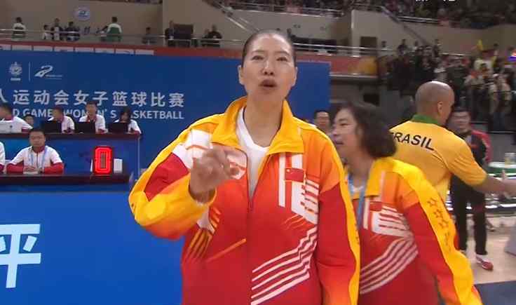 军运会女篮 三大球首金来了！中国女篮制霸军运会 场均能赢50+