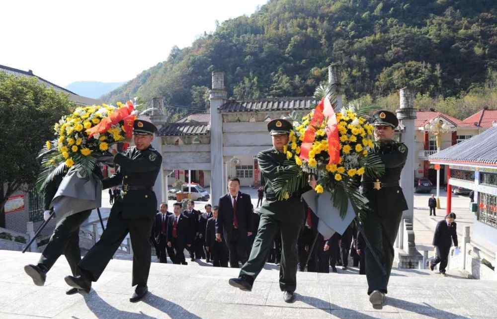 红军精神 传承红军精神，感悟信仰力量