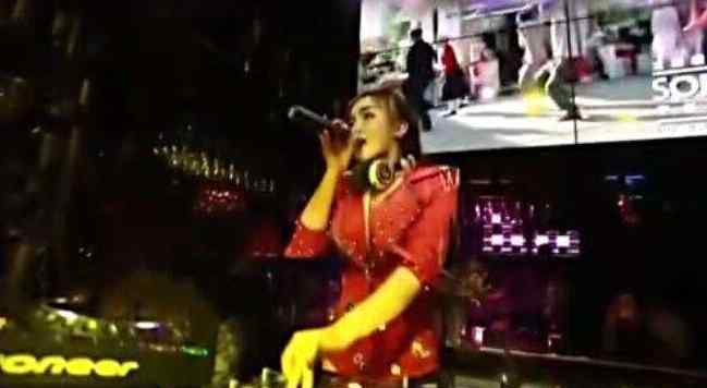 黑吧dj 李子柒人设崩塌？当DJ时的“黑照”遭曝光，跟现在判若两人！