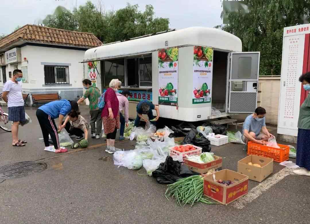 哈斯农场 哈斯农场便民直通车开进赢海庄园社区