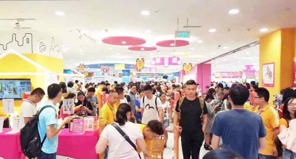 南京母婴店 十年300家店、单店年入3.5亿，这家婴童零售商的运营经验是？
