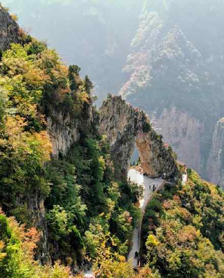 张家界与九寨沟 乔家大院被摘牌后，山西迎来第八个5A景区，可比张家界、九寨沟！