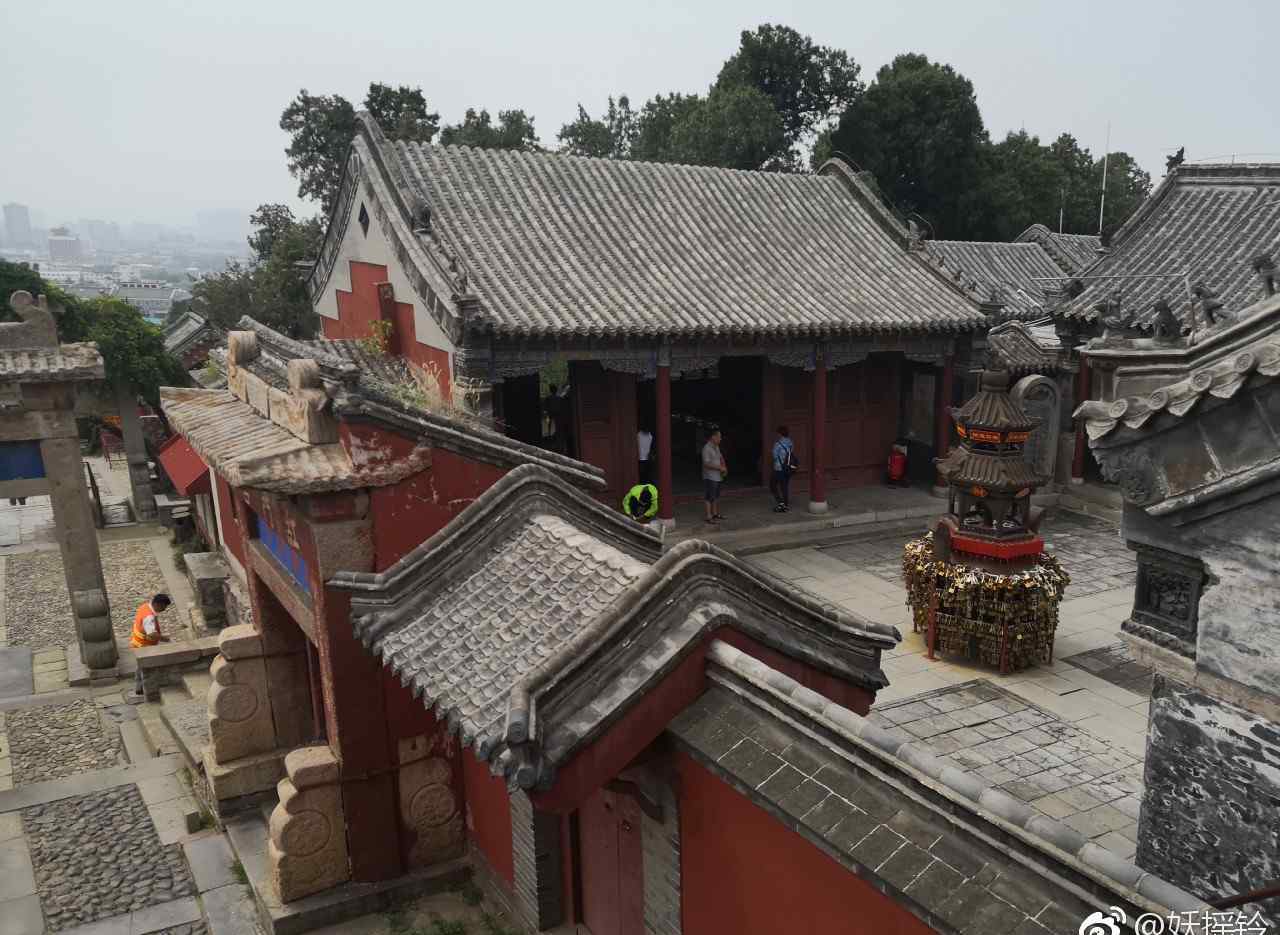 泰山奶奶 泰山奶奶庙在泰山哪里？泰山奶奶庙求什么最灵