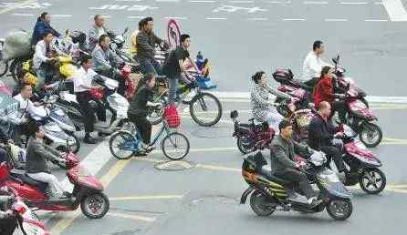 电动车驾驶证 重磅！北京骑电动车新规要来了！需要驾驶证、交保险才能上路！提案已出